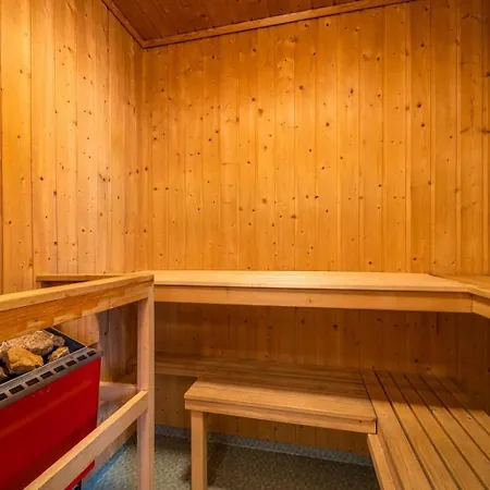 Storhytta - 16p - With Sauna & By The Water *